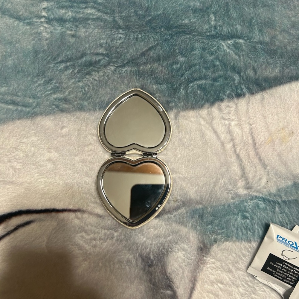 Coach Shimmering Heart Compact